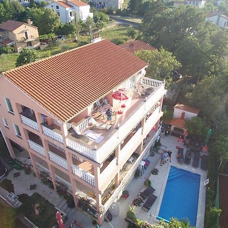 Villa Dijana Malinska Exterior photo